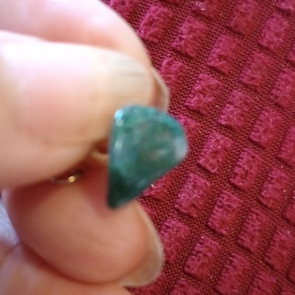 Beautiful Jade tie tack - Picture 2 of 3